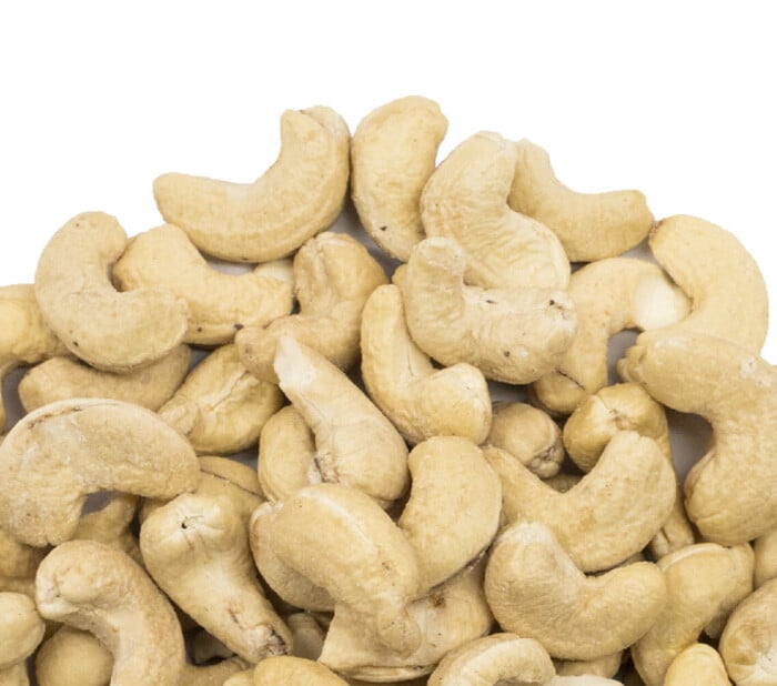 scattered Cashews